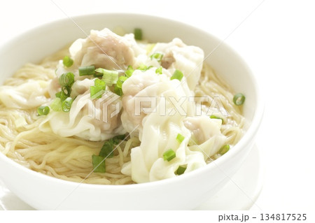 ワンタン麺 ワンタン麺 134817525