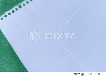 スプレー塗料の緑色の背景 スプレー塗料の緑色の背景 134821032