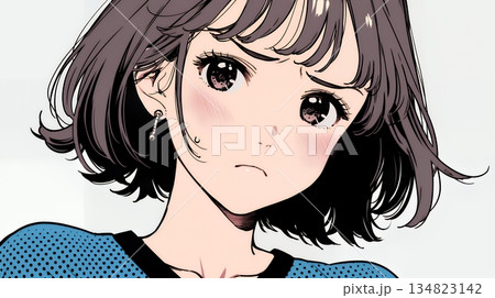 疑問や心配事、不快感、不満などを感じを感じて眉を潜めている若い女性