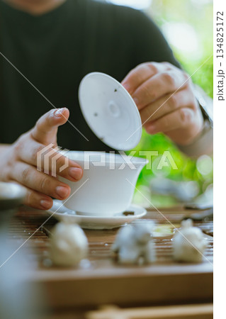 Making cup of tea Making cup of tea 134825172