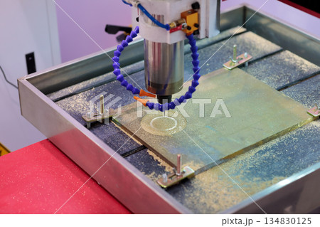 brass plate processing with CNC milling machine brass plate processing with CNC milling machine 134830125