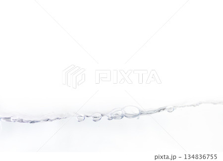 水面のイメージ 134836755