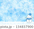 雪の結晶と雪だるまの手描き風イラスト 134837900