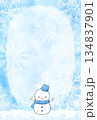 手描き風の雪の結晶と雪だるまのはがき 134837901