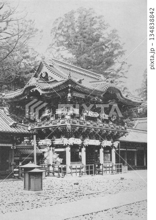 古写真 1926年 日光東照宮の陽明門 古写真 1926年 日光東照宮の陽明門 134838842