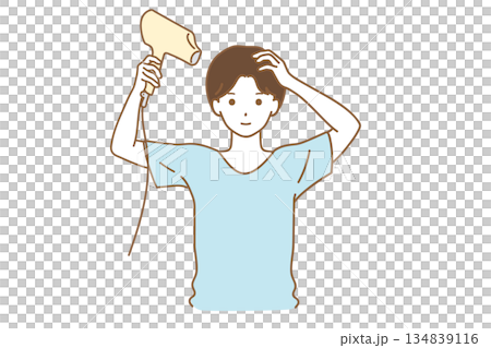 男人吹乾頭髮 134839116