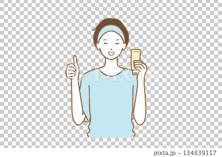 スキンケア用品を持つ男性 134839117