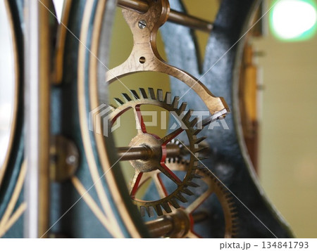 古い歯車 134841793