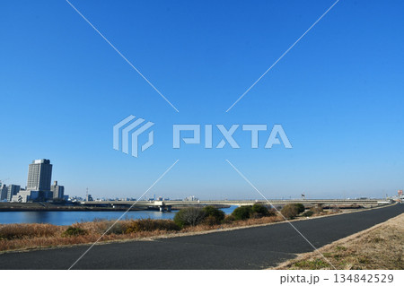 荒川河川敷の国道4号_02 134842529