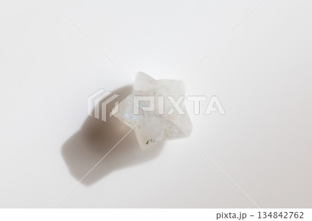 ムーンストーン 天然石 ルース 青色シラー カボション 星型 6月誕生石 宝石素材 ムーンストーン 天然石 ルース 青色シラー カボション 星型 6月誕生石 宝石素材 134842762