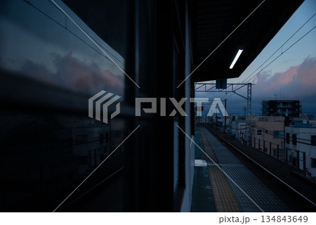 広がる空 広がる空 134843649