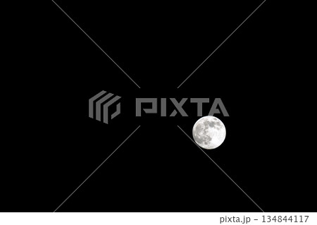 満月 月 夜空 ブルームーン スーパームーン 天体観測 背景素材 宇宙 満月 月 夜空 ブルームーン スーパームーン 天体観測 背景素材 宇宙 134844117