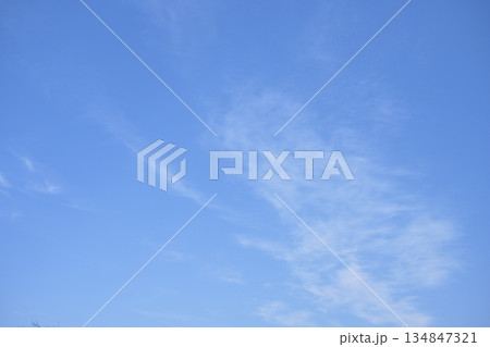 青空 晴れ 冬の空 空 素材 12月 【神奈川県】 134847321