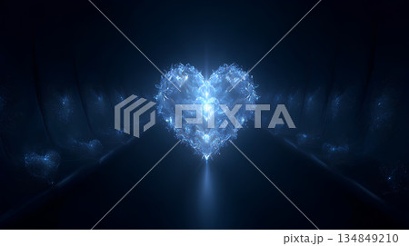 深い闇に浮かぶ神秘的なブルーのクリスタルハート 134849210