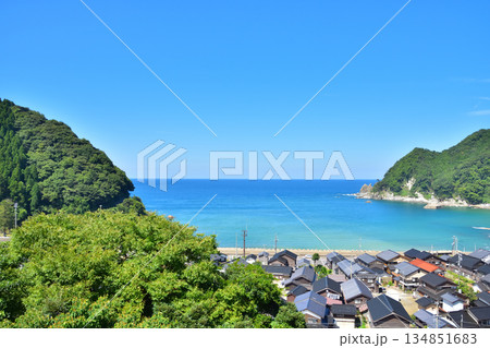 兵庫　JR山陰本線餘部駅付近の日本海の風景 134851683