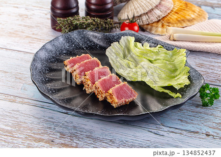 Tuna tataki roasted and raw Tuna tataki roasted and raw 134852437