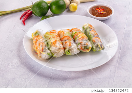 Vietnamese spring roll with prawn Vietnamese spring roll with prawn 134852472