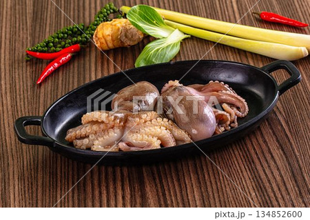 Delicous raw octopus for cooking Delicous raw octopus for cooking 134852600