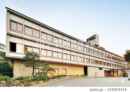 国際文化会館 134854534