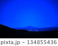 富士山の夜明け（御殿場）① 134855436