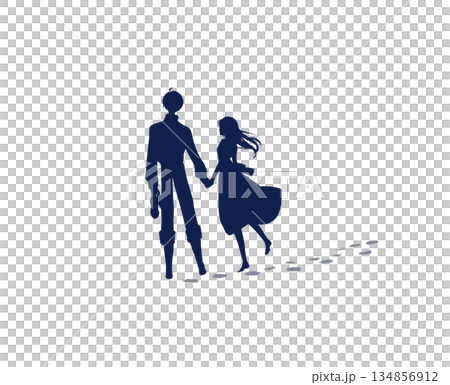 手を繋ぐ男女　足跡　シルエット 134856912