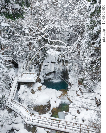 夕森渓谷(冬):竜神の滝 夕森渓谷(冬):竜神の滝 134862406