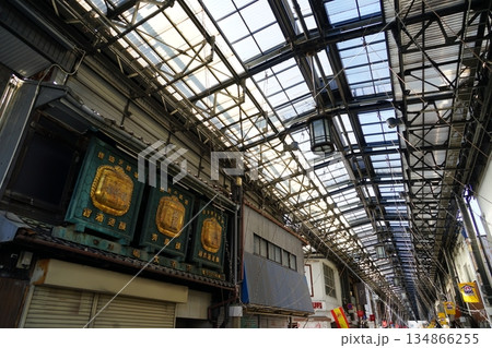 愛知県名古屋市の円頓寺商店街の風景 134866255