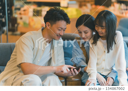 family trip　撮影協力：伊東小涌園 134867002