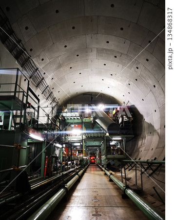 トンネル工事中 トンネル工事中 134868317