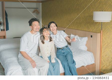 family trip　撮影協力：伊東小涌園 134868431