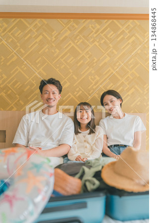 family trip　撮影協力：伊東小涌園 134868445