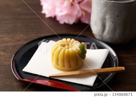 和菓子(練り切り)のイメージ 和菓子(練り切り)のイメージ 134868671