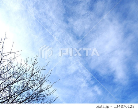 大晦日の空模様 134870128