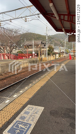 叡山電鉄の三宅八幡駅 134871229