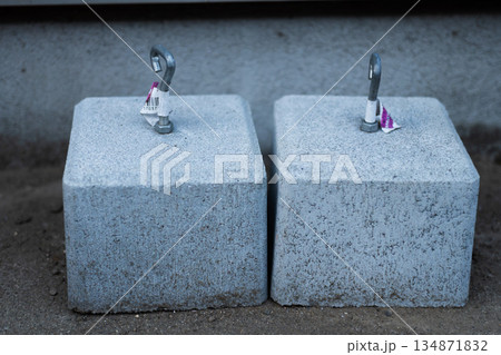 金具付きコンクリートブロック 134871832