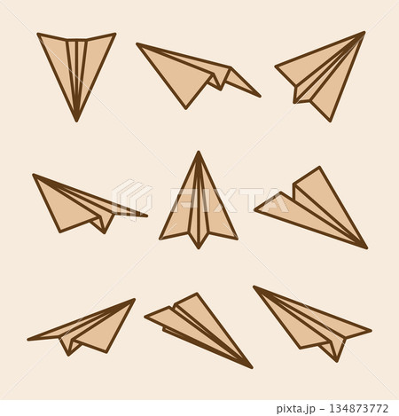 Realistic handmade paper planes collection on transparent background. Origami aircraft in flat style. Vector illustration. 134873772