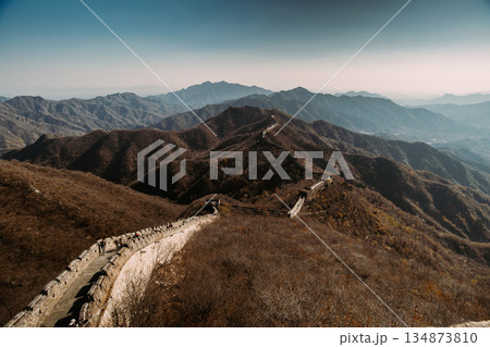 Breathtaking View of the Great Wall in Mountainous Terrain Breathtaking View of the Great Wall in Mountainous Terrain 134873810