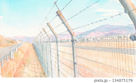空港に張り巡らせるフェンス 空港に張り巡らせるフェンス 134875179