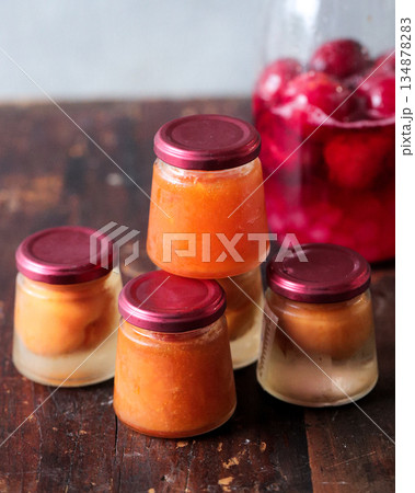 アプリコットのジャム 134878283