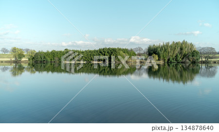 冬の矢切の渡しの風景　東京都葛飾区柴又 134878640