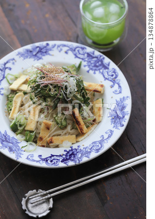 ねぎとオクラのざるそば 134878864