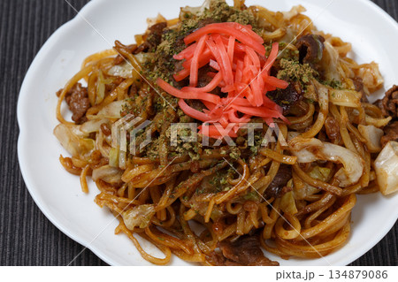 焼きそば 134879086