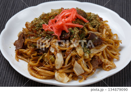 焼きそば 134879090