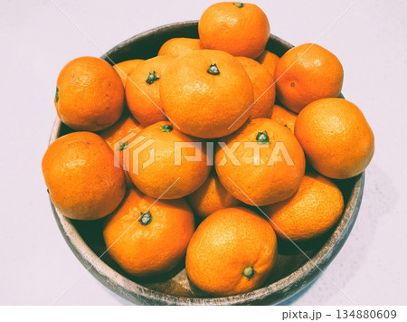 愛媛県産の甘い小粒みかん23 愛媛県産の甘い小粒みかん23 134880609