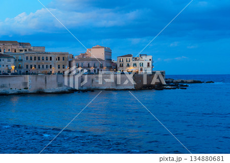 Syracuse old town, Sicily Italy 134880681
