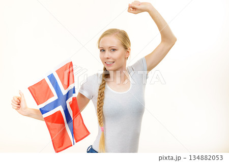 Young woman with norwegian flag 134882053