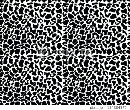Seamless pattern print of skin of leopard, illustration 134884572