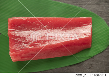 本マグロ赤身柵 134887051