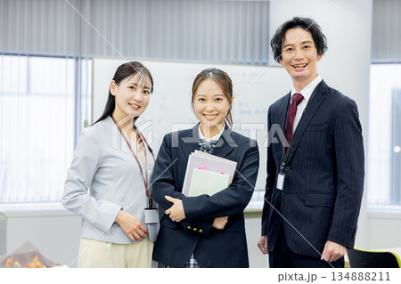 塾　先生　生徒 134888211