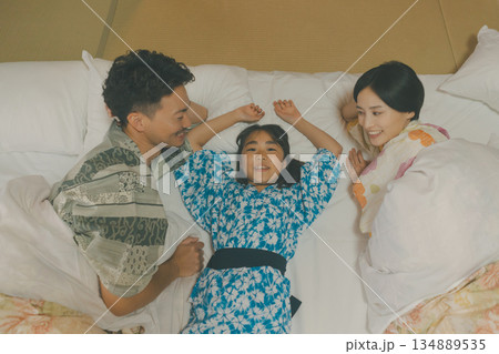 family trip　撮影協力：伊東小涌園 134889535